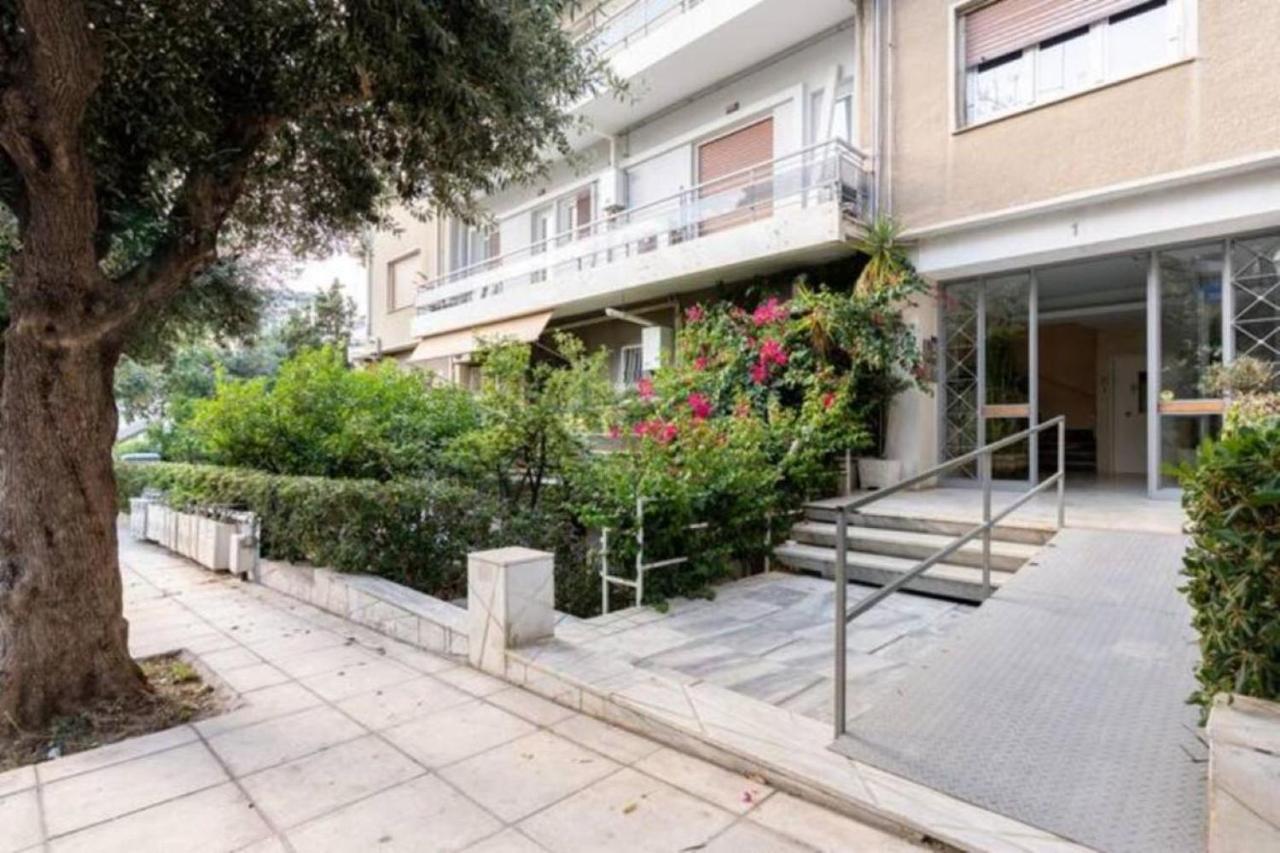 Flisvos Marina Refurbished Apartment Atenas Exterior foto